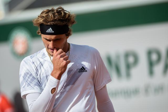 [高尔夫]三菱电机自动化女子赛林芊惠领先 纪钰爱落后1杆.