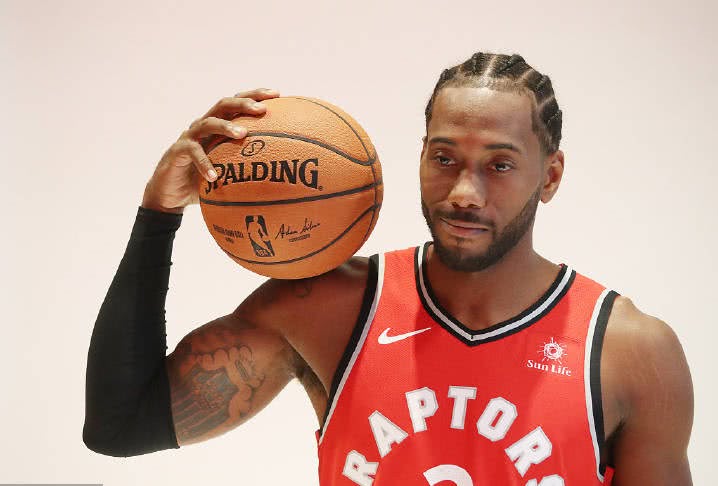 成立 成立